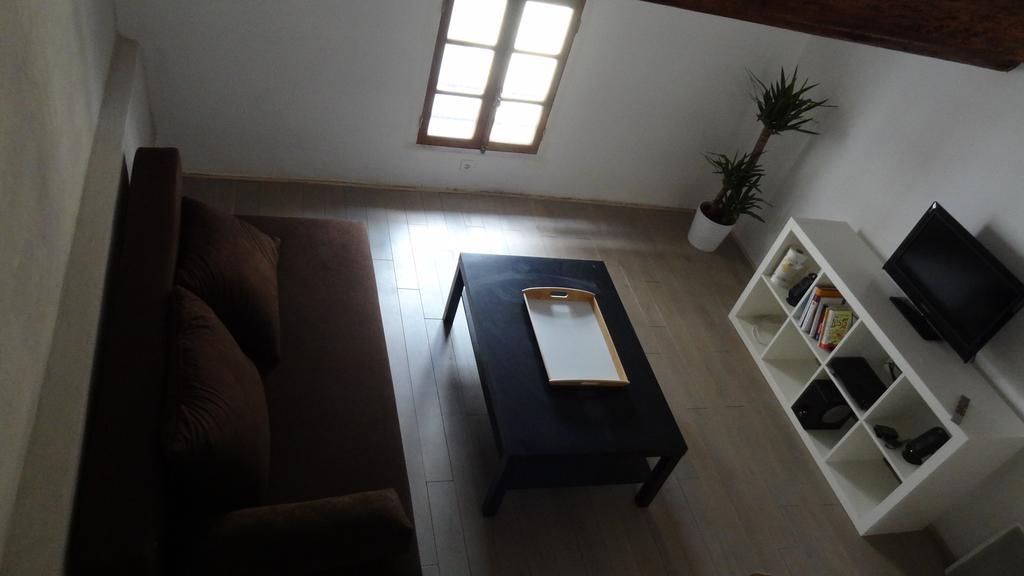 Appartement Avec Terrasse,Mezzanine,Patangآرْلْ الغرفة الصورة